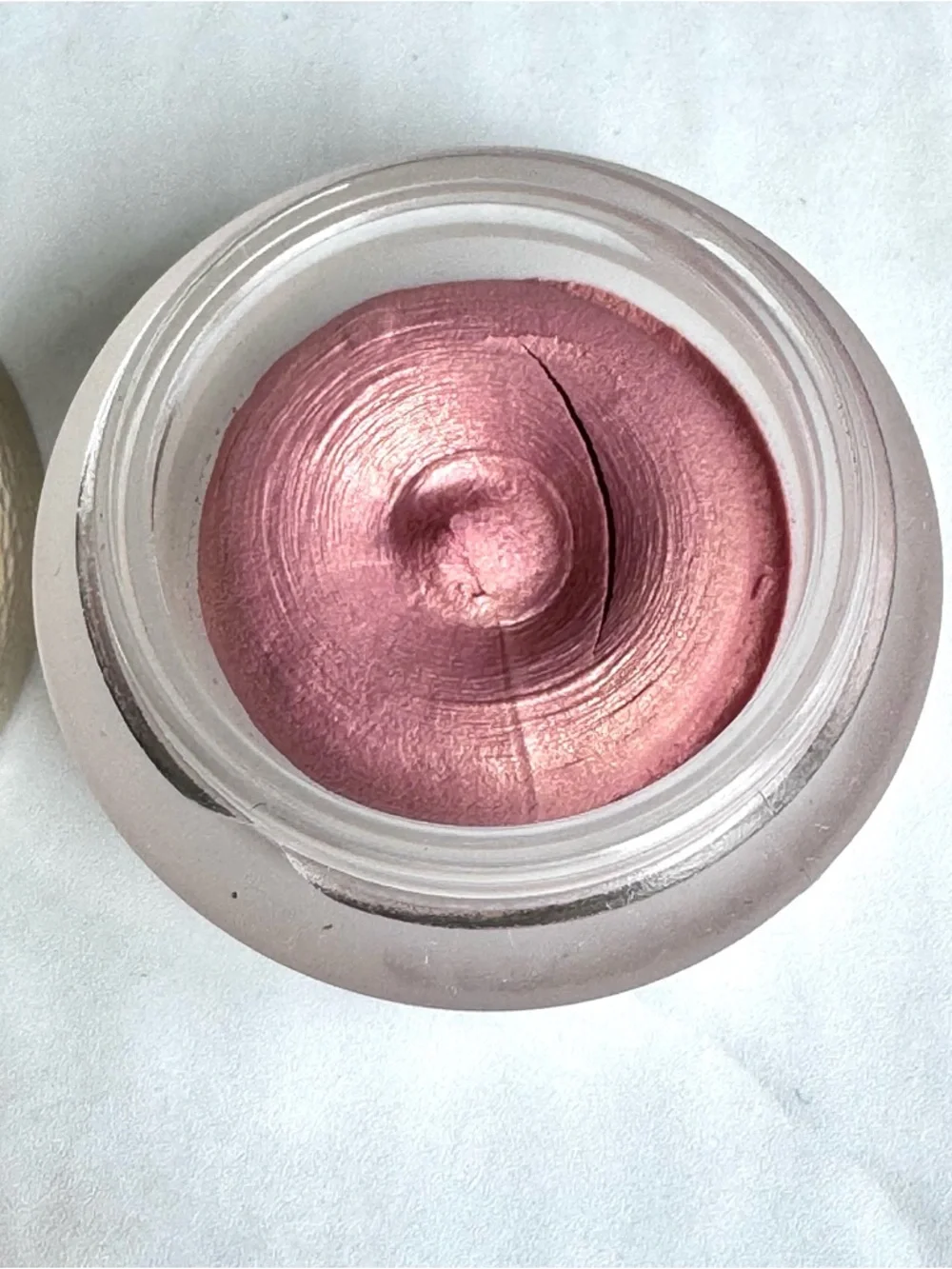 Guerlain Divinora Pearly Colour Cream To Powder Eyeshadow Perle De Rose 162